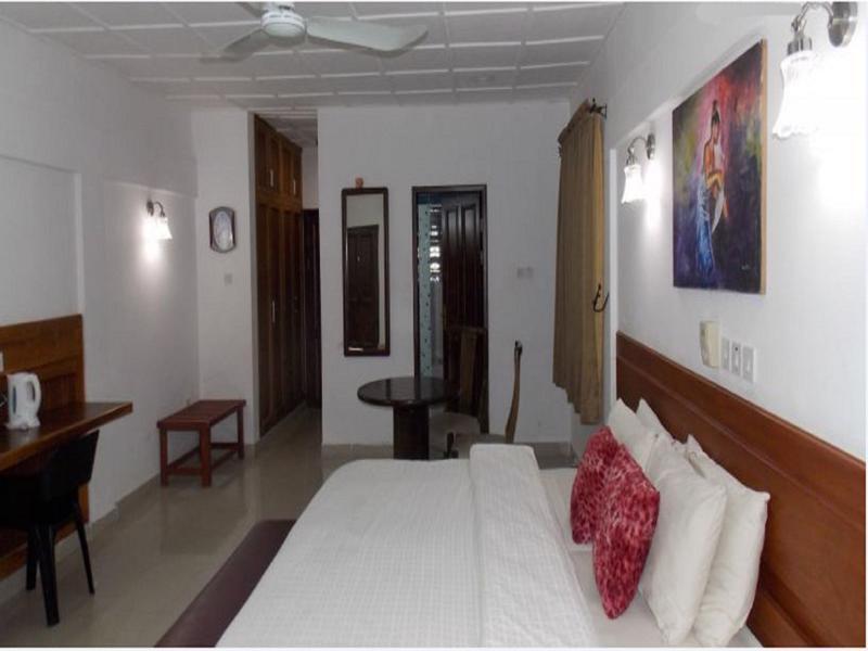 Magbon Whispering Palms Resort מראה חיצוני תמונה